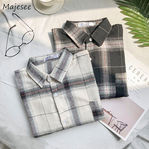 Shirts Men Turn-down Collar Plaid Pockets Leisure Simple